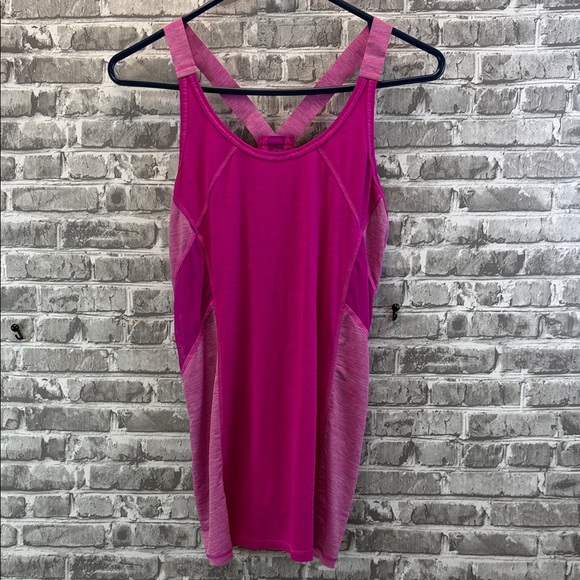 Athleta Tops - Athleta racerback tank top‎